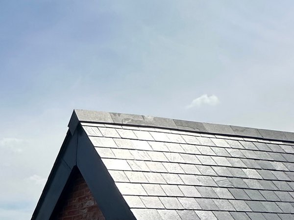 DAOSLRI500E-075-IMAGE2 All-in-one Ridge Tile