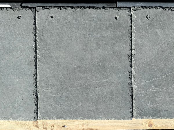 DARSLTI350-350-GRE-IMAGE3 ArmouredSlate Natural Slate Tile – Grey Green